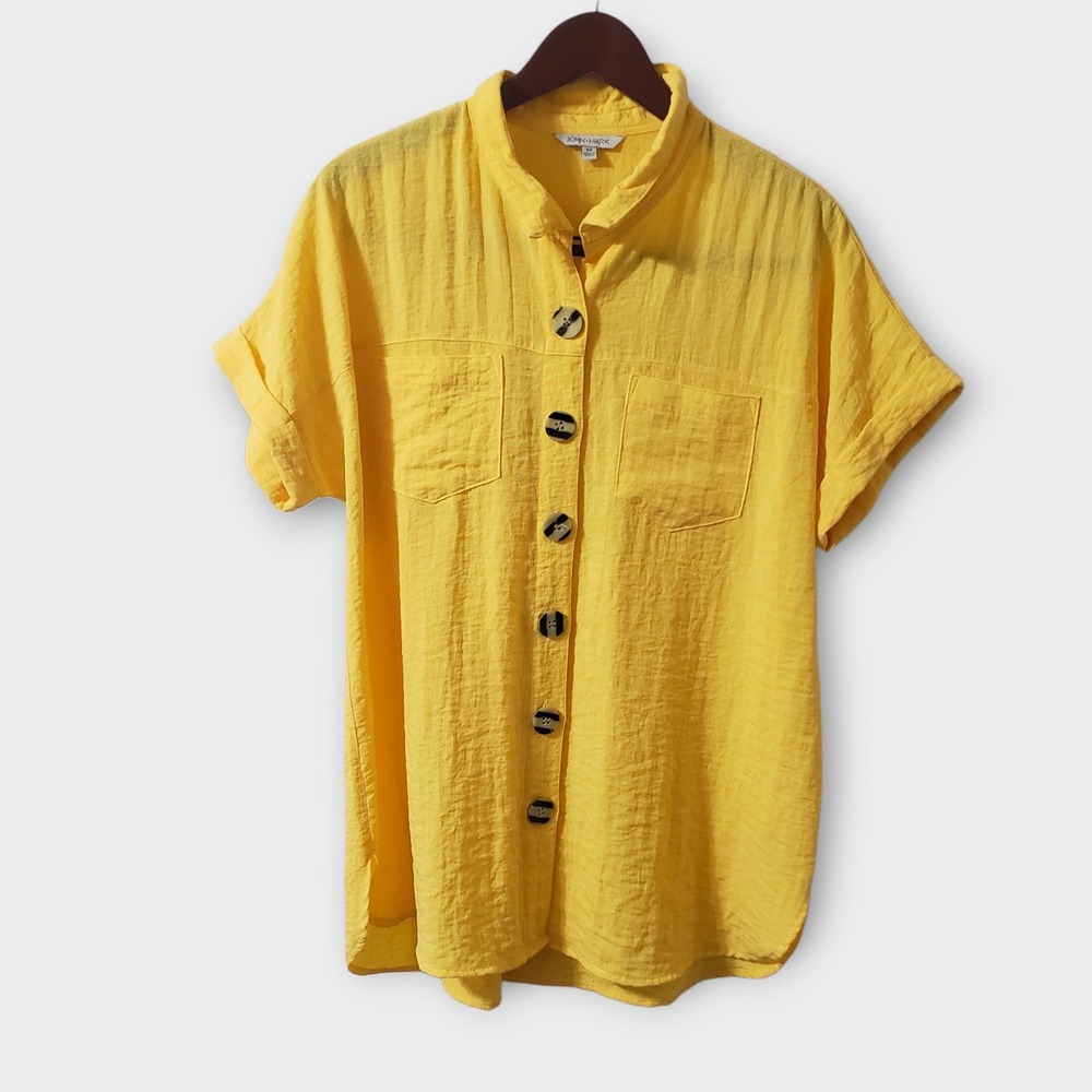 John Mark Womens Yellow Short Sleeve Button Up Shirt Size M Crinkle Textured Top
